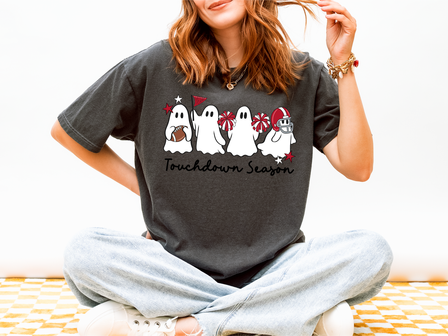 FOOTBALL GHOST RED AND WHITE GRAPHIC TEE