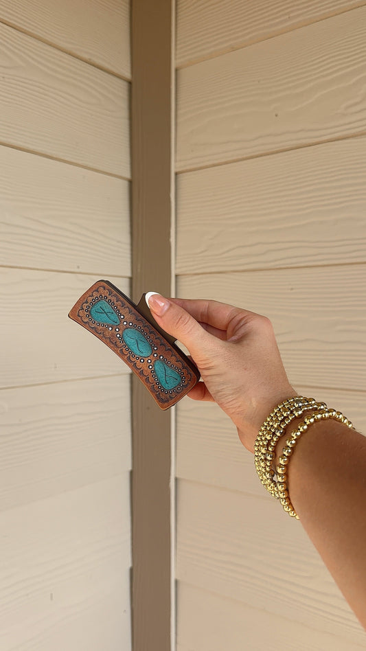 TURQUOISE CLAW CLIP